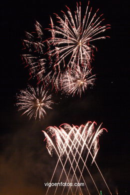 Fuegos artificiales de las Fiestas de Bouzas 2007 (15/07/2007).