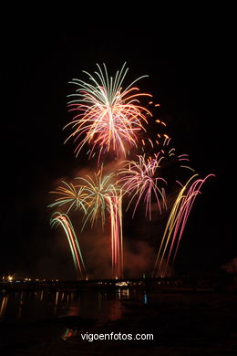 Fuegos artificiales de las Fiestas de Bouzas 2007 (15/07/2007).