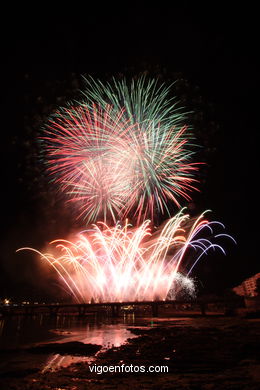 Fuegos artificiales de las Fiestas de Bouzas 2007 (15/07/2007).