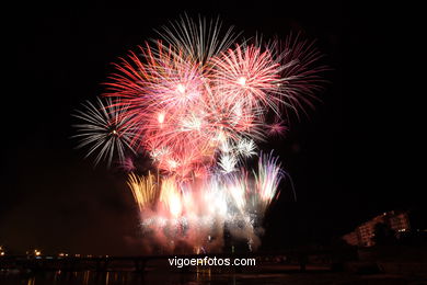 Fuegos artificiales de las Fiestas de Bouzas 2007 (15/07/2007).