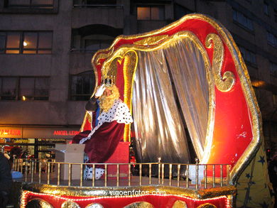 Cabalgata de los Reyes Magos 2004 (Vigo). 