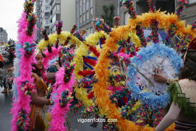 Carnaval 2005 - Desfile de comparsas en el Sábado de Carnaval (Vigo).