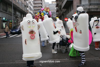 Carnaval 2005 - Desfile de comparsas en el S�bado de Carnaval (Vigo). 
