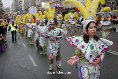 Carnaval 2005 - Desfile de comparsas en el S�bado de Carnaval (Vigo). 