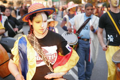 Carnaval 2005 - Desfile de comparsas en el Sábado de Carnaval (Vigo).