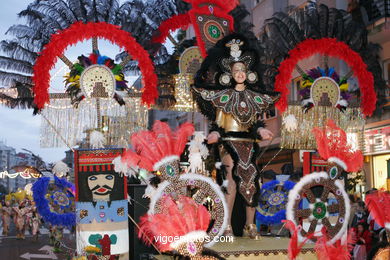 Carnaval 2005 - Desfile de comparsas en el S�bado de Carnaval (Vigo). 