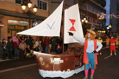 Carnival 2005 - Procession group. 