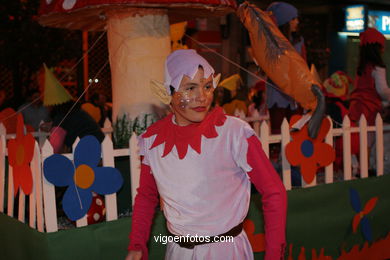 Carnaval 2005 - Desfile de comparsas en el Sábado de Carnaval (Vigo).