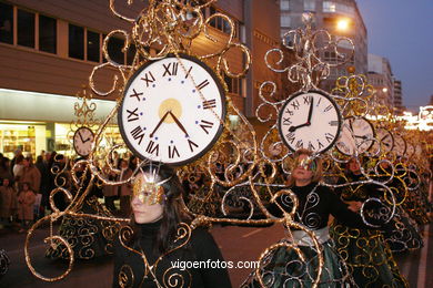 Carnaval 2005 - Comparsas en el Entierro de la Sardina (Vigo).