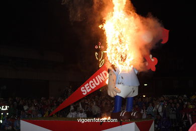 Juicio y quema del meco. Carnaval 2005.