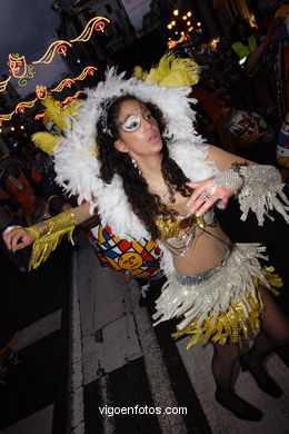 Carnival 2006 - Procession group. 