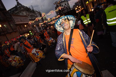 Carnaval 2006 - Desfile de comparsas en el Sábado de Carnaval (Vigo).