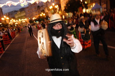 Carnival 2006 - Procession group. 