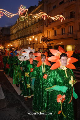 Carnaval 2006 - Desfile de comparsas en el S�bado de Carnaval (Vigo). 
