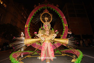 Carnaval 2006 - Comparsas en el Entierro de la Sardina (Vigo).