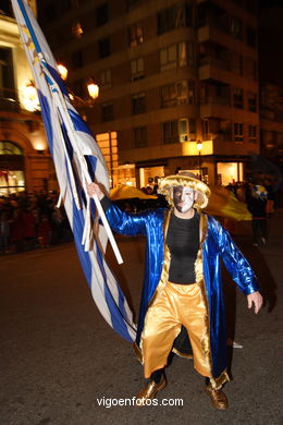 Carnaval 2006 - Comparsas en el Entierro de la Sardina (Vigo).