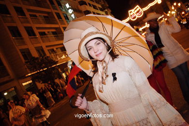 Carnaval 2006 - Comparsas en el Entierro de la Sardina (Vigo).