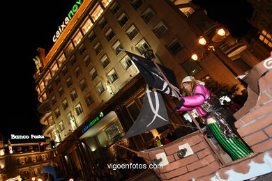 Carnaval 2006 - Comparsas en el Entierro de la Sardina (Vigo).