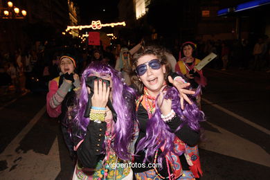 Carnaval 2007 - Comparsas en el Entierro de la Sardina (Vigo).