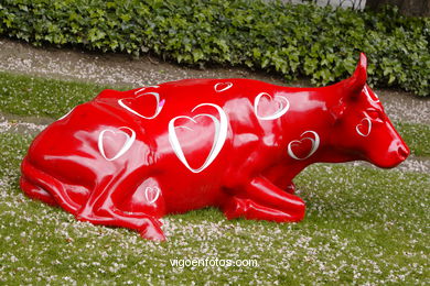Cow Parade 2007 (Alameda de Vigo). 