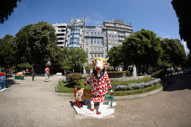 Cow Parade 2007 (Alameda de Vigo). 