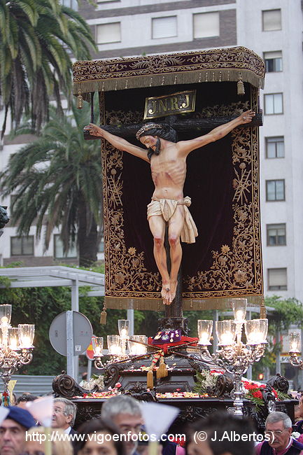PHOTOS OF VICTORY CHRIST PROCESSION 2005 VIGO BAY GALICIA VISIT photos-of-victory-christ-procession-2005-vigo-bay-galicia-visit