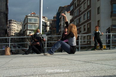 Dance in the street - Tutu Dances.