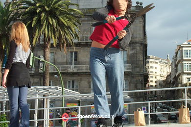 Dance in the street - Tutu Dances.