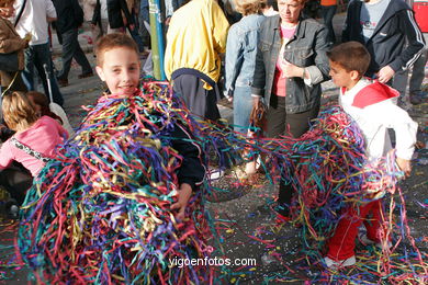 Fiesta de la batalla de las flores de Vigo (21/05/2005).