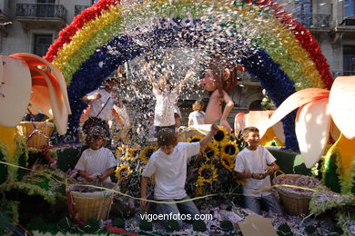 Fiesta de la batalla de las flores de Vigo (09/06/2006).