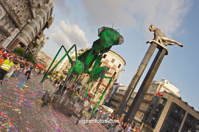 Fiesta de la batalla de las flores de Vigo (09/06/2006). 