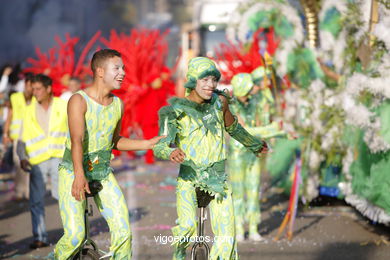 Fiesta de la batalla de las flores de Vigo (05/05/2007). 