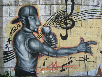 Graffiti en camino Finca de Aires (S�rdoma). 