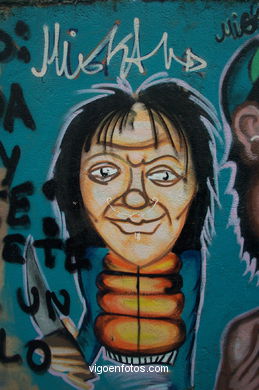 Graffiti en muro (detr�s colegio Maristas). 