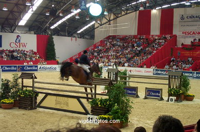 Show jumping competition - CSI 2002. 