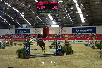Show jumping competition - CSI 2002.
