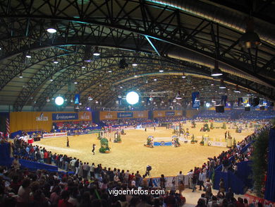 Show jumping competition - CSI 2004.