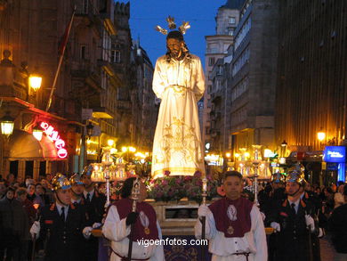 Procession of easter 2004. 