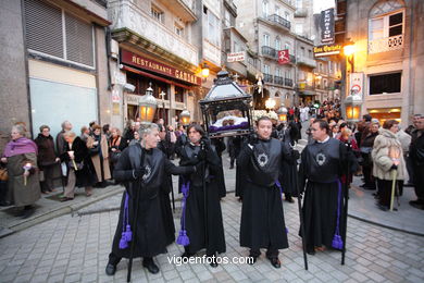 Procesión de Semana Santa 2008. Procesión del Santo Entierro de Viernes Santo. Vigo (21/03/2008).