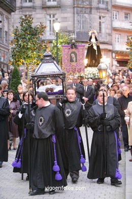 Procesión de Semana Santa 2008. Procesión del Santo Entierro de Viernes Santo. Vigo (21/03/2008).