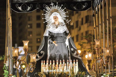 Procesión de Semana Santa 2008. Procesión de la Virgen de la Soledad de Viernes Santo. Vigo (21/03/2008).