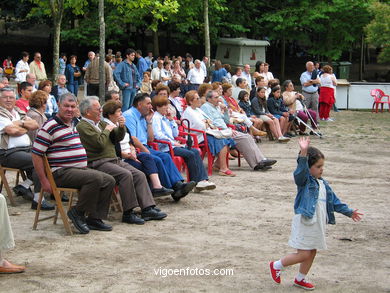 Fiesta del Pulpo en el Monte de los Pozos (Valladares) - 2004.