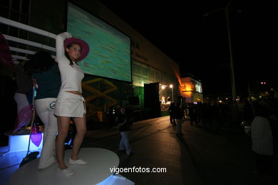 Volvo ocean race show
(Volvo Ocean Race 2005-2006)
. 