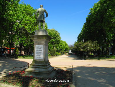 La Alameda (Plaza de Compostela) (Vigo). 