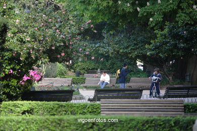La Alameda (Plaza de Compostela) (Vigo). 
