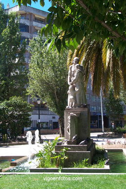 Castelao gardens
(Others parks and gardens)

-  (Map location). 
