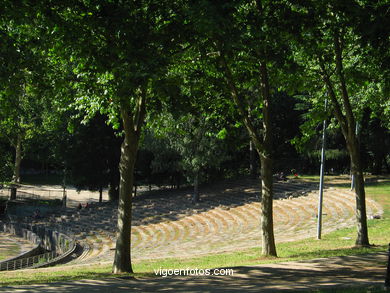 Auditorio al aire libre del parque de Castrelos (Vigo).