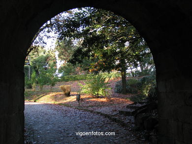 Fortaleza y murallas del antiguo Castillo del Castro (Vigo).