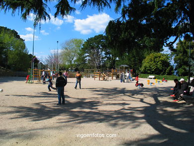 Parques infantiles del parque del Castro. 