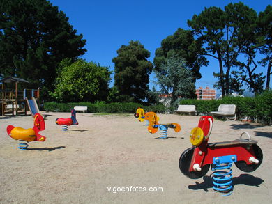 Parques infantiles del parque del Castro.